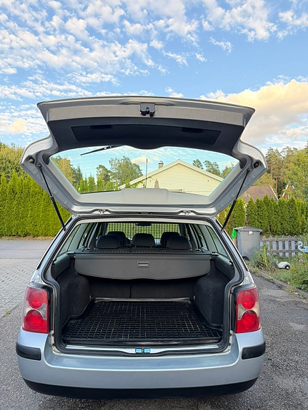 Volkswagen Passat 7 of 7
