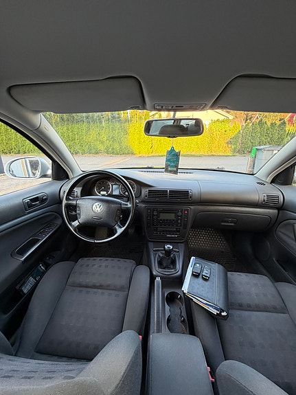 Volkswagen Passat 6 of 7