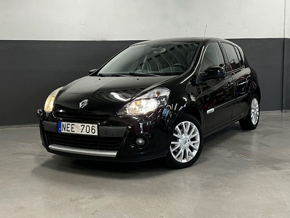 Renault Clio 6 of 30