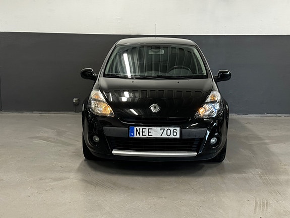 Renault Clio 5 of 30