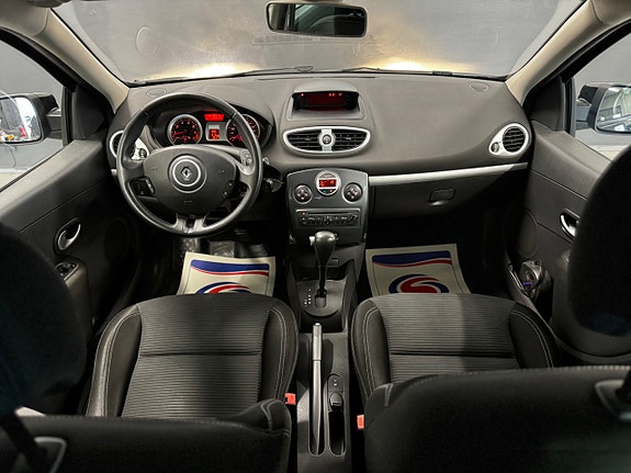 Renault Clio 20 of 30