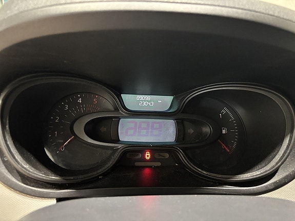 Renault Trafic 23 of 24