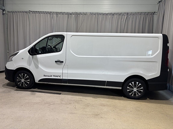Renault Trafic 2 of 24