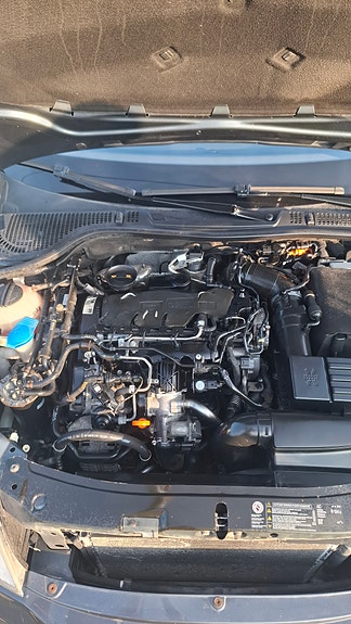 Skoda Octavia 2 of 6