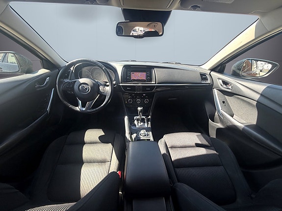 Mazda 6 4 of 8