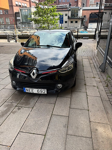 Renault Clio 2 of 5