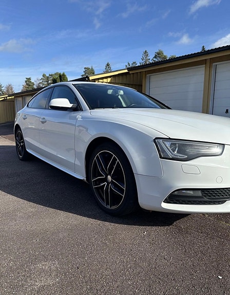 Audi A5 4 of 7