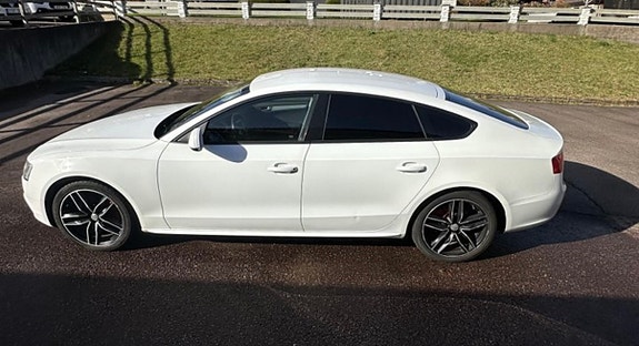 Audi A5 2 of 7