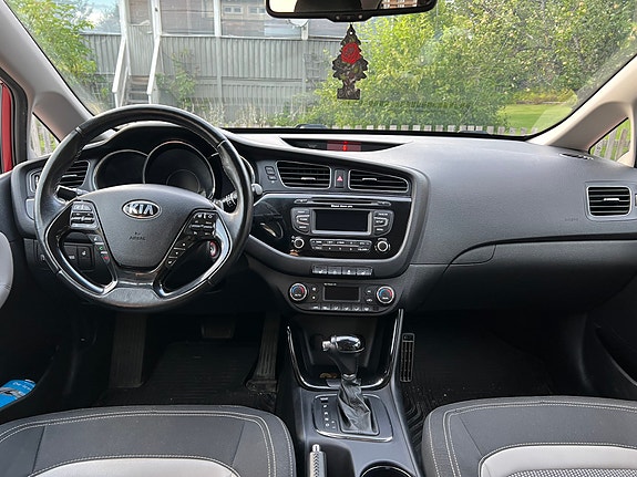 Kia Ceed 7 of 14