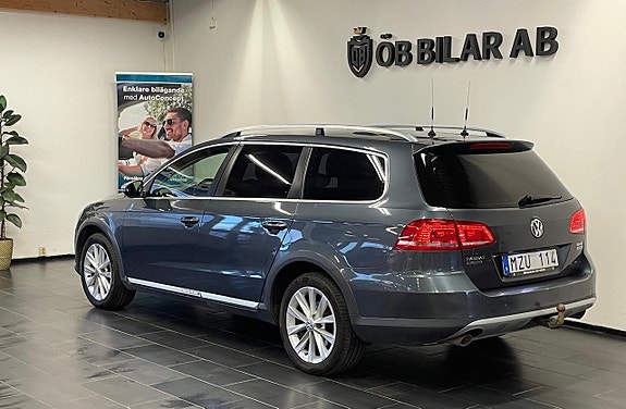 Volkswagen Passat Alltrack 3 of 12