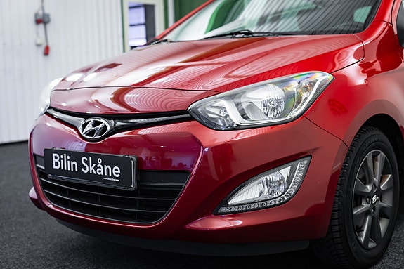 Hyundai i20 4 of 13