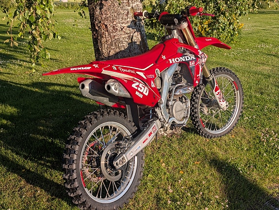 Honda CRF 2 of 4