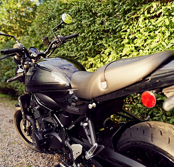 Kawasaki Z900RS 3 of 5