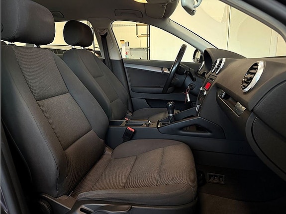Audi A3 6 of 19