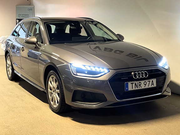 Audi A4 9 of 15