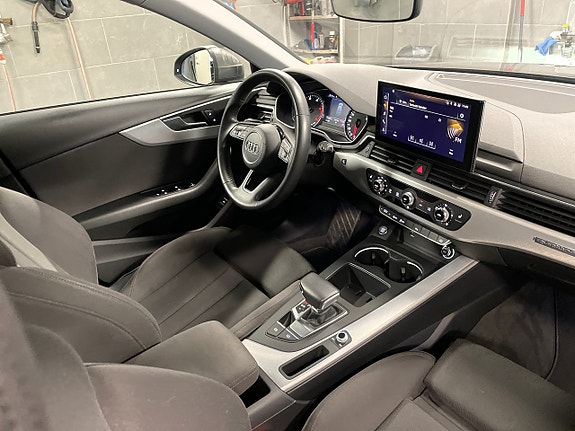 Audi A4 15 of 15