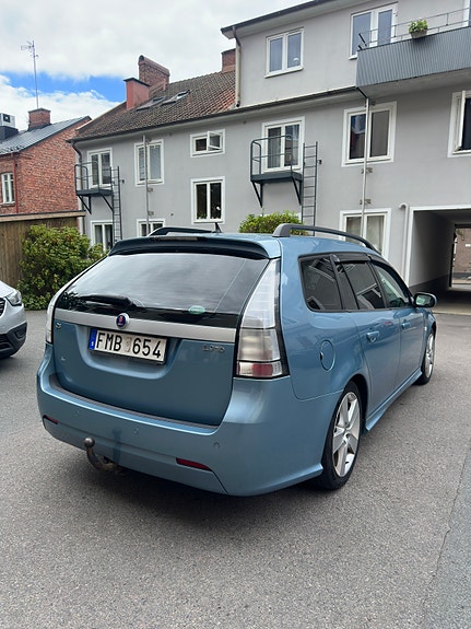 Saab 9-3 6 of 8