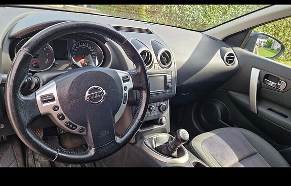 Nissan Qashqai+2 5 of 5