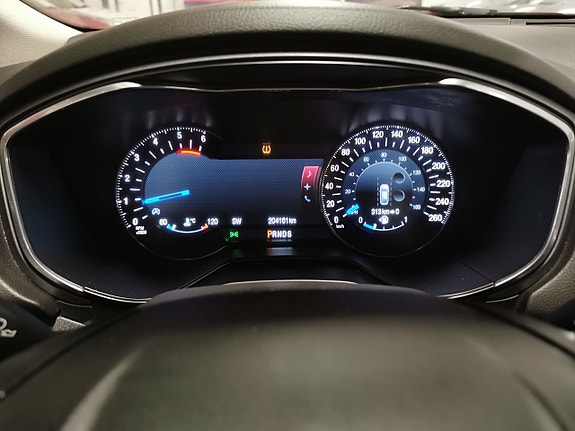 Ford Mondeo 13 of 21