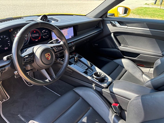 Porsche 911 3 of 9