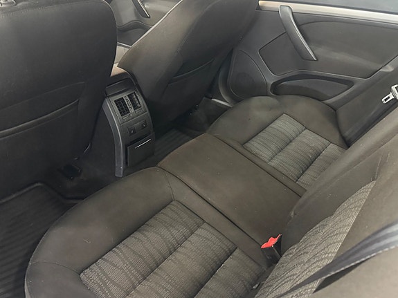 Skoda Octavia 5 of 9
