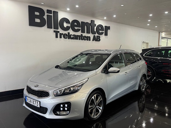 Kia Ceed 2 of 12