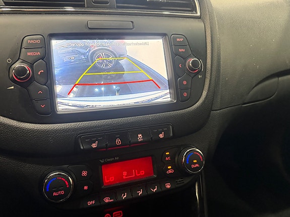 Kia Ceed 12 of 12