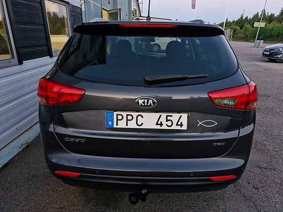 Kia Ceed 4 of 13