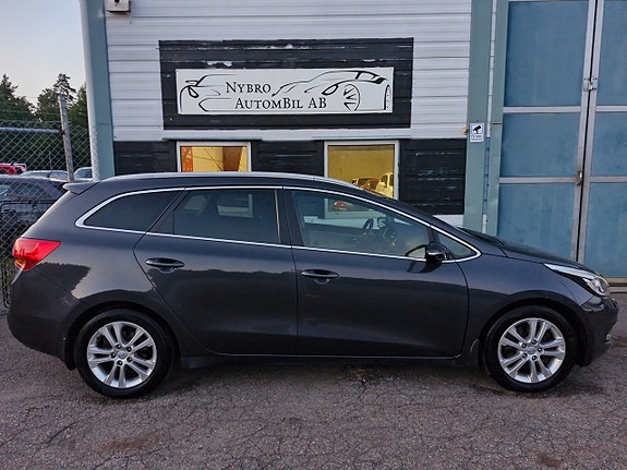 Kia Ceed 2 of 13