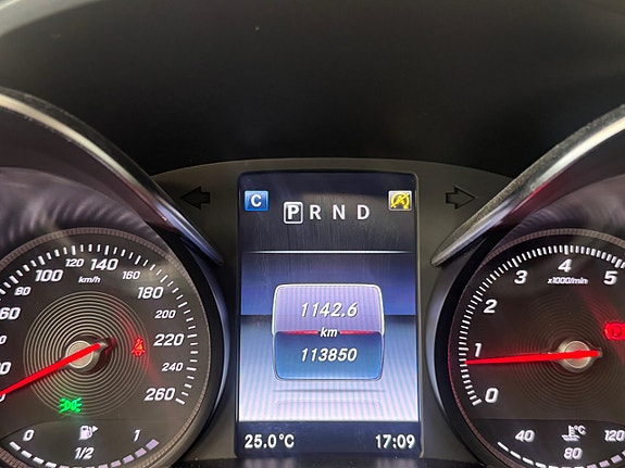 Mercedes-Benz C180 14 of 14