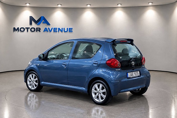 Toyota Aygo 15 of 15