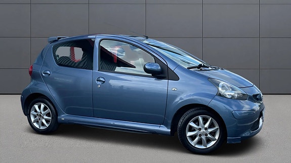 Toyota Aygo 6 of 15