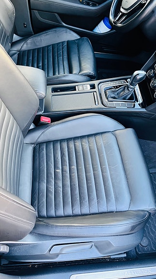 Volkswagen Passat Alltrack 15 of 19