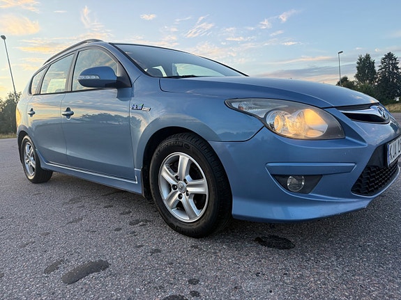 Hyundai i30 14 of 25