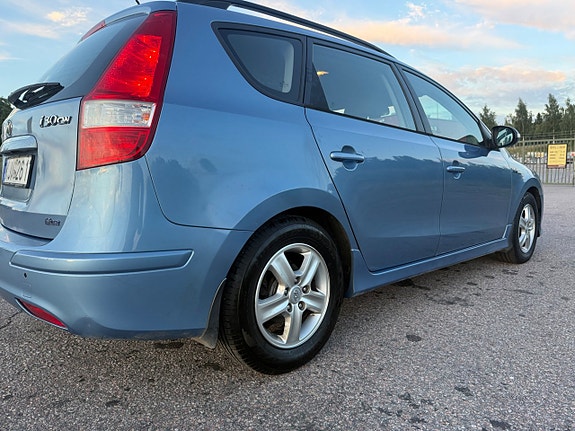 Hyundai i30 11 of 25