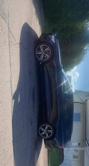 Volvo V60 2 of 17
