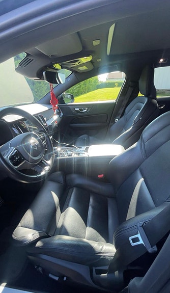 Volvo V60 7 of 17