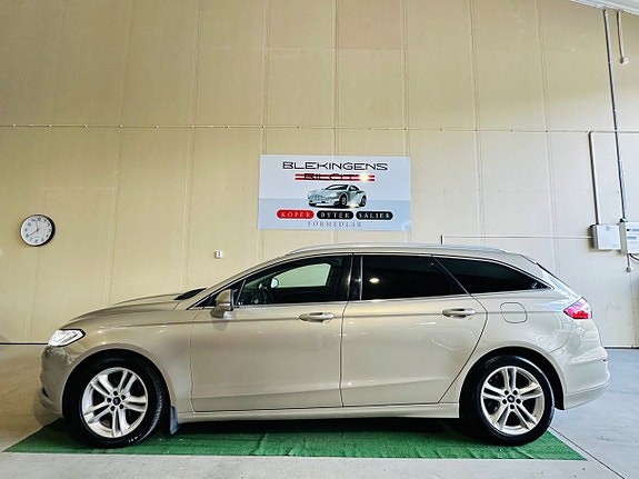 Ford Mondeo 22 of 23