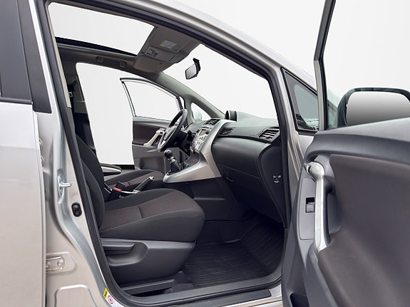 Toyota Verso 15 of 30