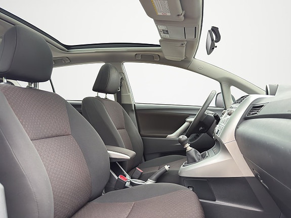 Toyota Verso 16 of 30