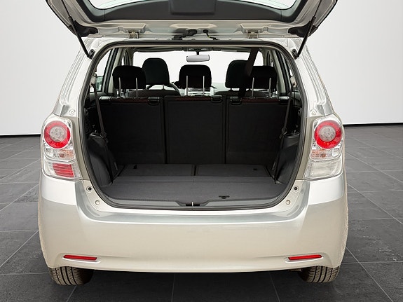 Toyota Verso 22 of 30