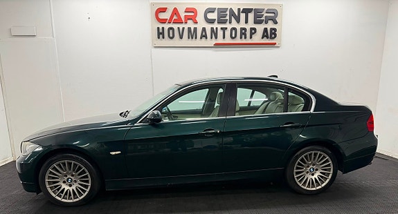 BMW 330xd 2 of 21