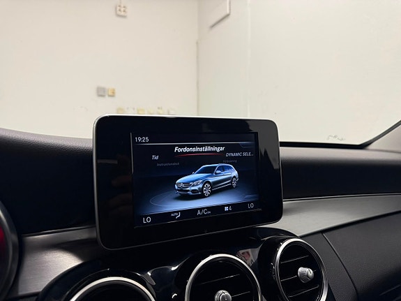 Mercedes-Benz C220 d 8 of 24