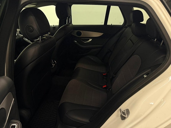 Mercedes-Benz C220 d 18 of 24