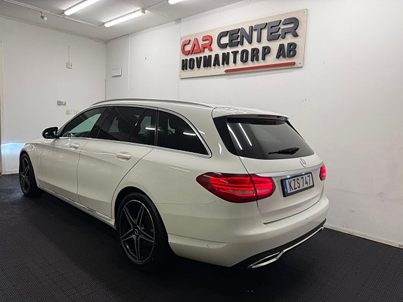 Mercedes-Benz C220 d 3 of 24