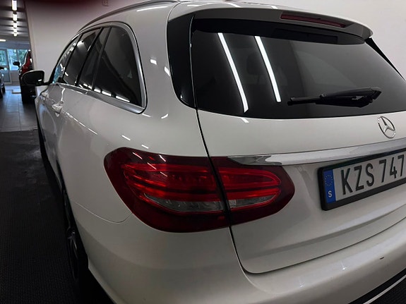 Mercedes-Benz C220 d 21 of 24