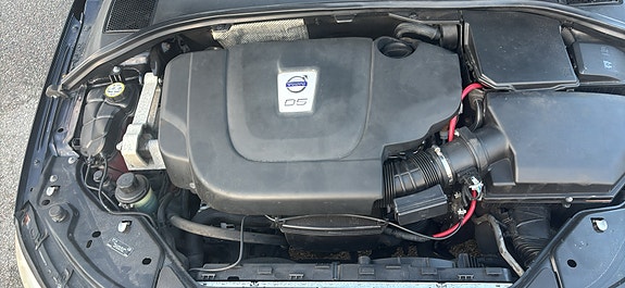Volvo V70 11 of 13
