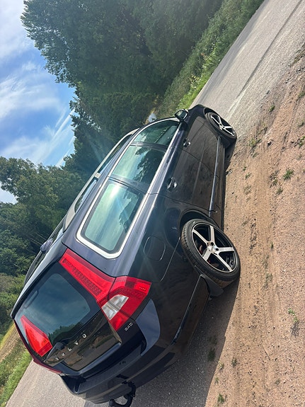 Volvo V70 5 of 13