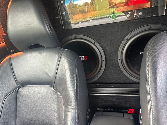 Volvo V70 9 of 13