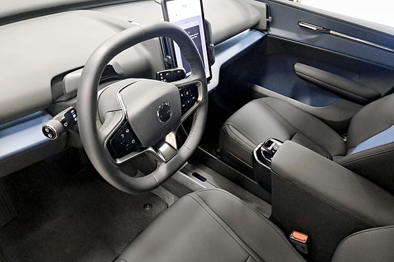 Volvo EX30 5 of 14